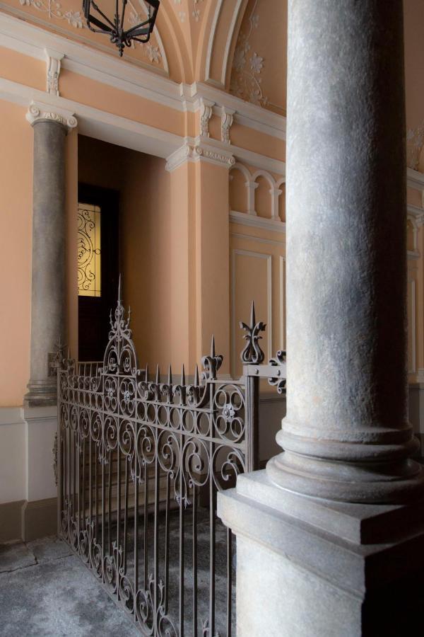 N 10, Luxury Turin Exterior foto